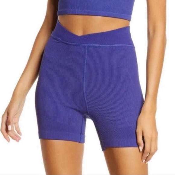 NWOT Free People movement💙 biker shorts FP Movement by Free People - Picture 1 of 10